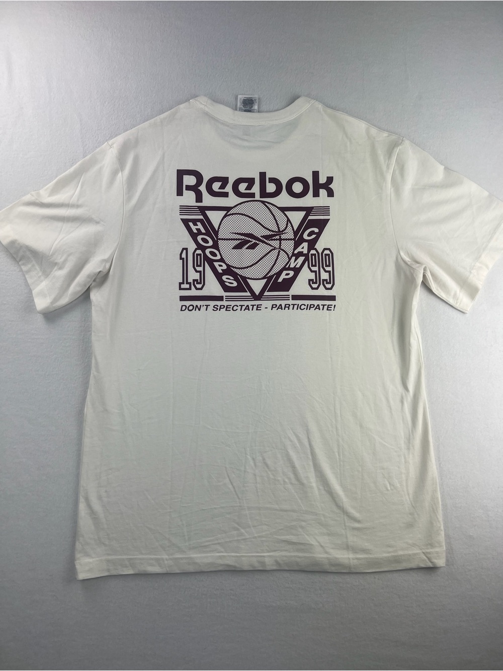 Vintage 1999 Reebok Basketball Hoops Camp Short Sleeve  Cream T-Shirt Men Sz L